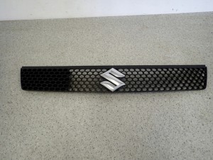 SUZUKI SWIFT 05-07 ATRAPA WLOTU POWIETRZA GRILL