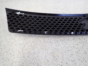 SUZUKI SWIFT 05-07 ATRAPA WLOTU POWIETRZA GRILL 8/9 MINIATURA