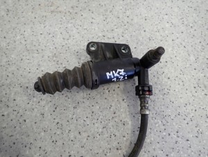 SUZUKI SWIFT MK7 1.2i 10- WYSPRZĘGLIK 3/5 MINIATURA