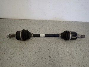 SUZUKI SWIFT MK7 1.3 DDIS 10- PÓŁOŚ LEWA KRÓTKA 1/7 MINIATURA