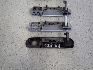 MITSUBISHI COLT 5d 04- KLAMKA KLAPY BAGAŻNIKA 5/6 MINIATURA