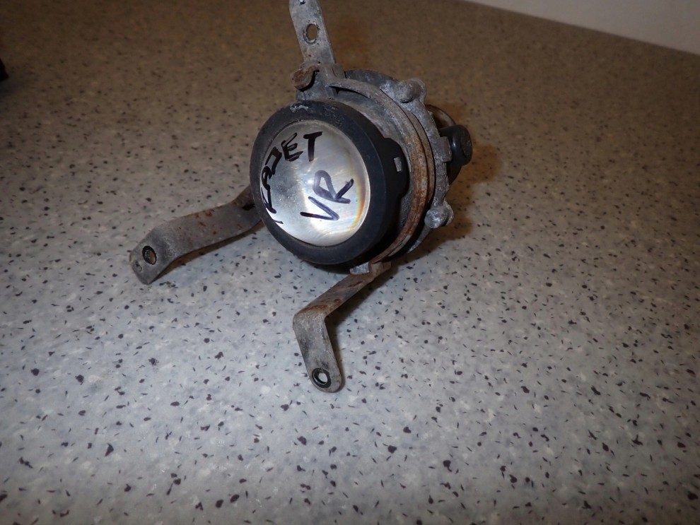 HYUNDAI TRAJET 1999-2004 HALOGEN PRZEDNI PRAWY 1/8