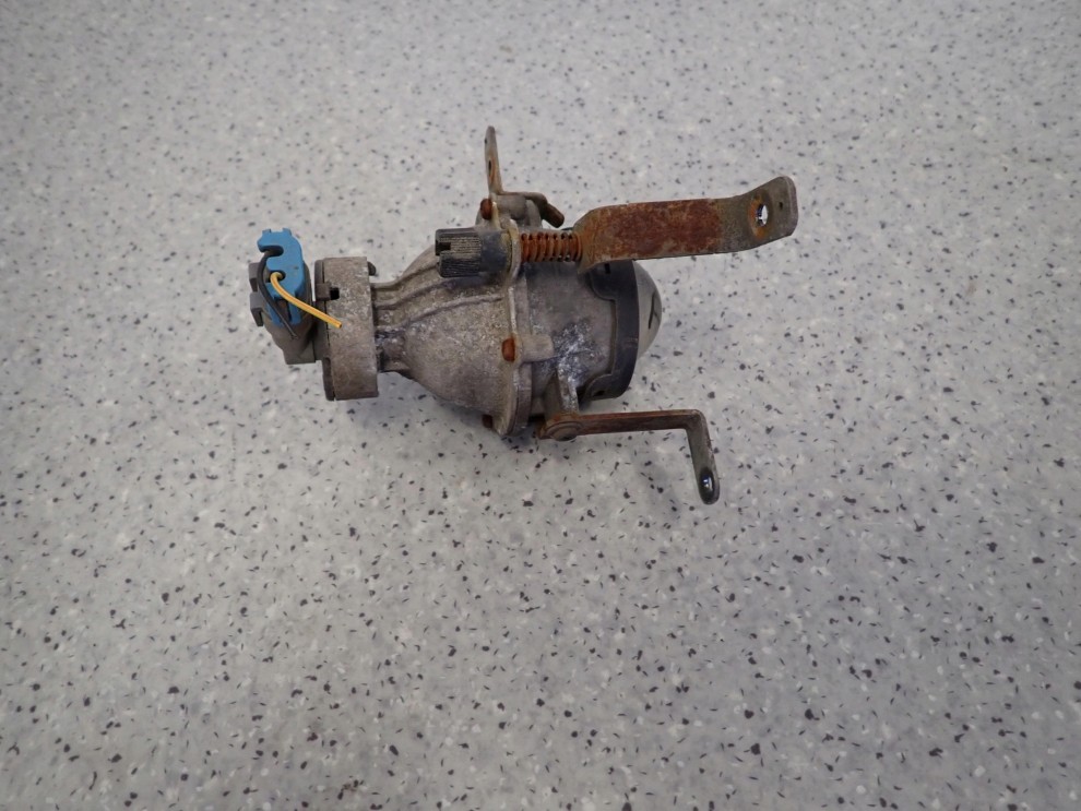 HYUNDAI TRAJET 1999-2004 HALOGEN PRZEDNI PRAWY 7/8