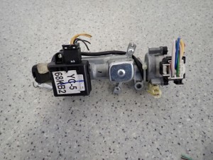 SUZUKI ALTO 09- 1.0 i ZESTAW STARTOWY STACYJKA KOMPUTER IMMO 3/8 MINIATURA