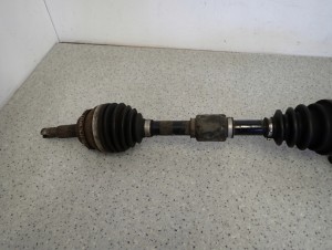 TOYOTA AVENSIS T25 D4D 126KM 06-08 PÓŁOŚ PRZEDNIA PRAWA 3/8 MINIATURA