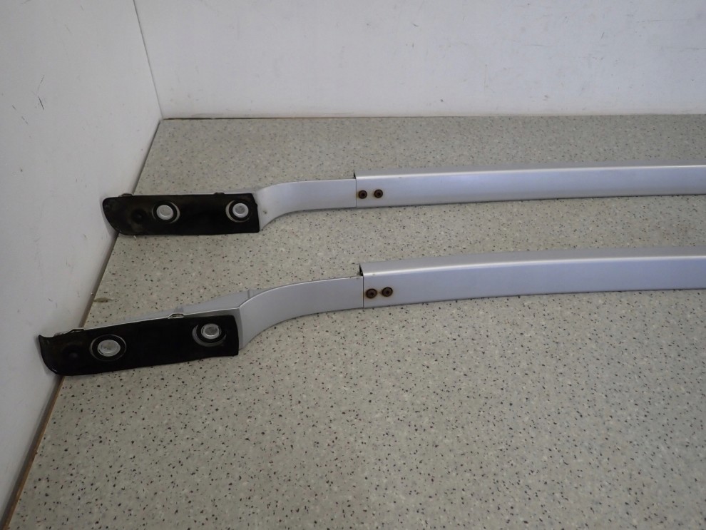 TOYOTA COROLLA VERSO 04-08 RELINGI DACHOWE KOMPLET 12/13