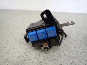 KIA SOUL 09- PUSZKA OBUDOWA PRZEKAŹNIKÓW 5/5 MINIATURA