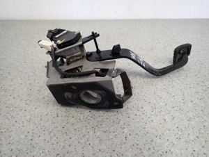 HYUNDAI i40 1.7 CRDI 11- PEDAŁ SPRZĘGŁA 7/8 MINIATURA