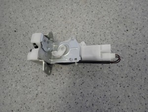 SUZUKI SWIFT MK7 10-16 ZAMEK KLAPY BAGAŻNIKA 4/7 MINIATURA