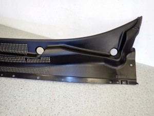 KIA SPORTAGE II 04- PODSZYBIE PLASTIKOWE 4/11 MINIATURA