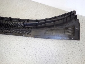 KIA SPORTAGE II 04- PODSZYBIE PLASTIKOWE 11/11 MINIATURA