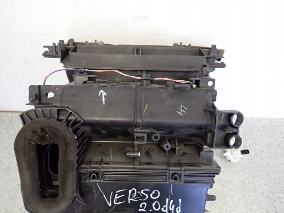 TOYOTA VERSO 09-13 OBUDOWA NAGRZEWNICY EUROPA 2/13