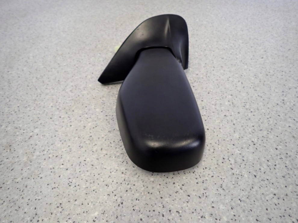 SUZUKI IGNIS II 04-07 LUSTERKO PRAWE 3PIN 5/8