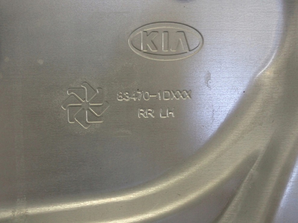 KIA CARENS III 06-11 PODNOŚNIK SZYBY TYLNY LEWY 2/7
