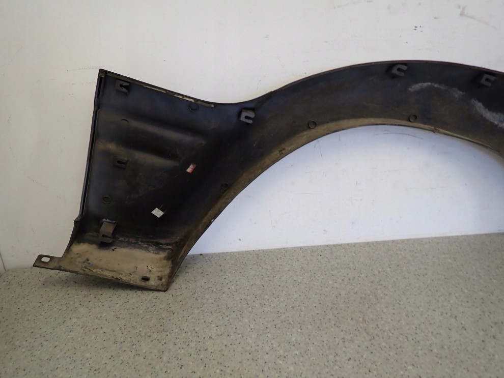 HYUNDAI GALLOPER 3D 92-02 LISTWA BŁOTNIKA TYLNA PRAWA 11/12