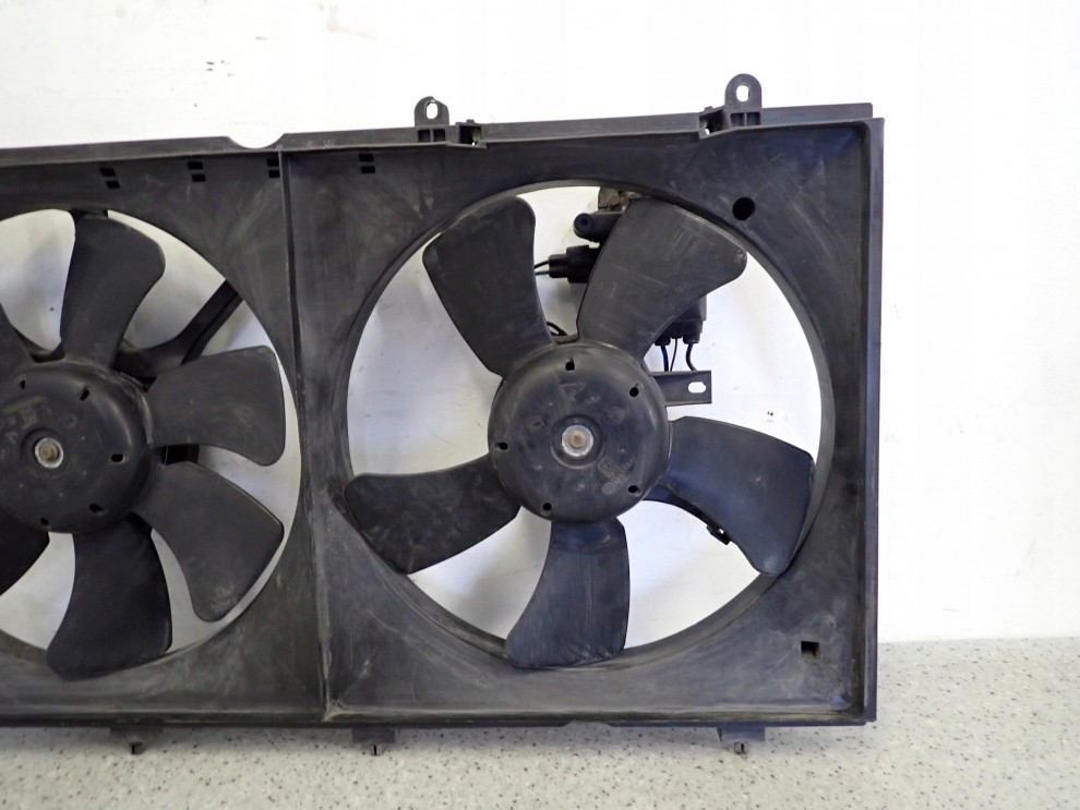 MITSUBISHI LANCER 03- 2.0i WENTYLATOR WODY KLIMATYZACJI 3/7