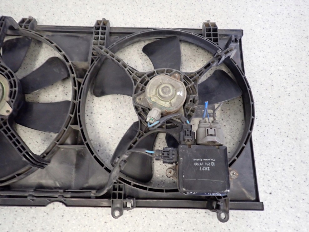 MITSUBISHI LANCER 03- 2.0i WENTYLATOR WODY KLIMATYZACJI 7/7