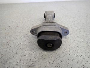 HYUNDAI i40 1.7 CRDI 11- PODUSZKA SILNIKA TYLNA DOLNA 4/5 MINIATURA