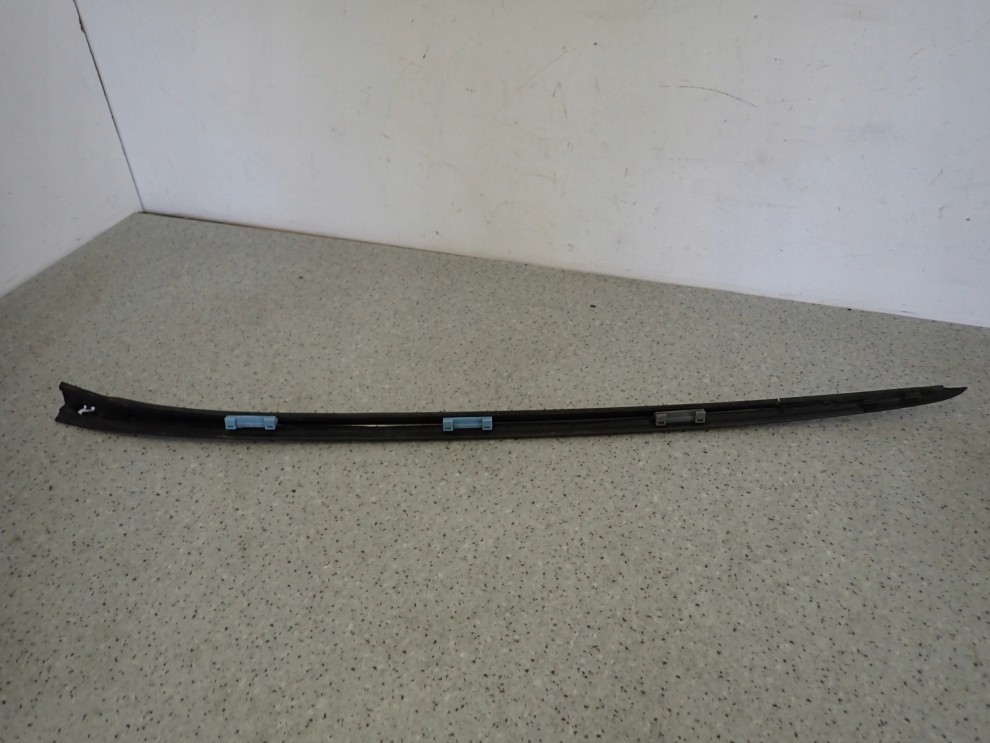 HONDA CIVIC EU VII HB 01-05 LISTWA SZYBY CZOŁOWEJ PRAWA 4/9