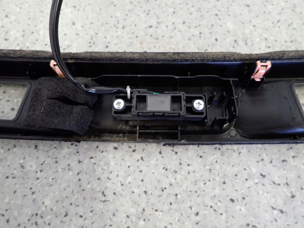 SUZUKI SWIFT MK7 10- SWITCH PRZYCISK KLAPY BAGAŻNIKA 9/9