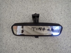 ALMERA TINO 00-06 LUSTERKO WEWNĘTRZNE WSTECZNE 2/6 MINIATURA