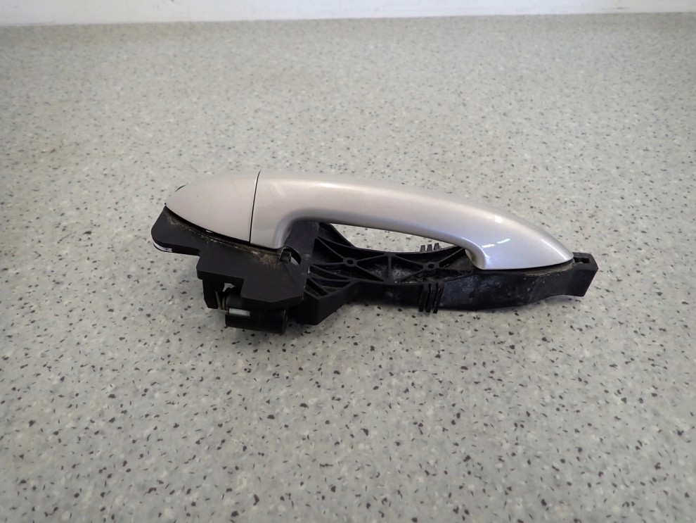 KIA VENGA 09- KLAMKA DRZWI TYLNA PRAWA QU 3/7