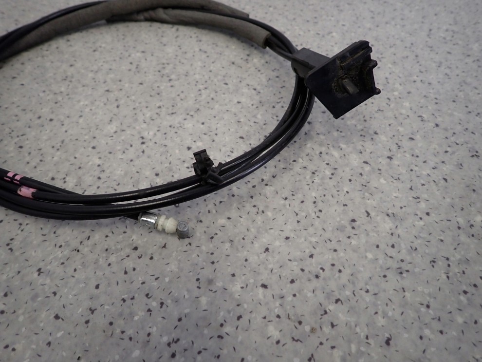 KIA CEED I KOMBI 06-12 LINKA KLAPKI WLEWU PALIWA 6/6