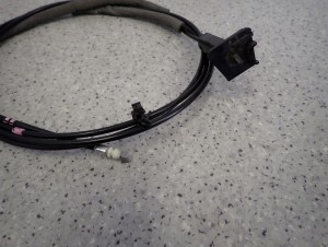 KIA CEED I KOMBI 06-12 LINKA KLAPKI WLEWU PALIWA 6/6 MINIATURA