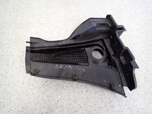 MITSUBISHI GRANDIS 03- PODSZYBIE LEWE PLASTIKOWE 5/6 MINIATURA