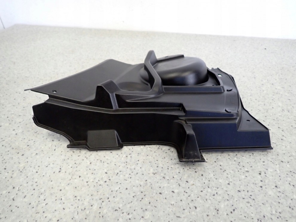 MITSUBISHI GRANDIS 03- PODSZYBIE PRAWE PLASTIKOWE 3/6