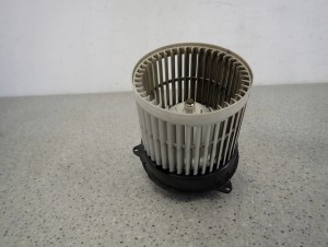 SUZUKI SPLASH 08-14 WENTYLATOR NAGRZEWNICY DMUCHAWA EUROPA 2PIN