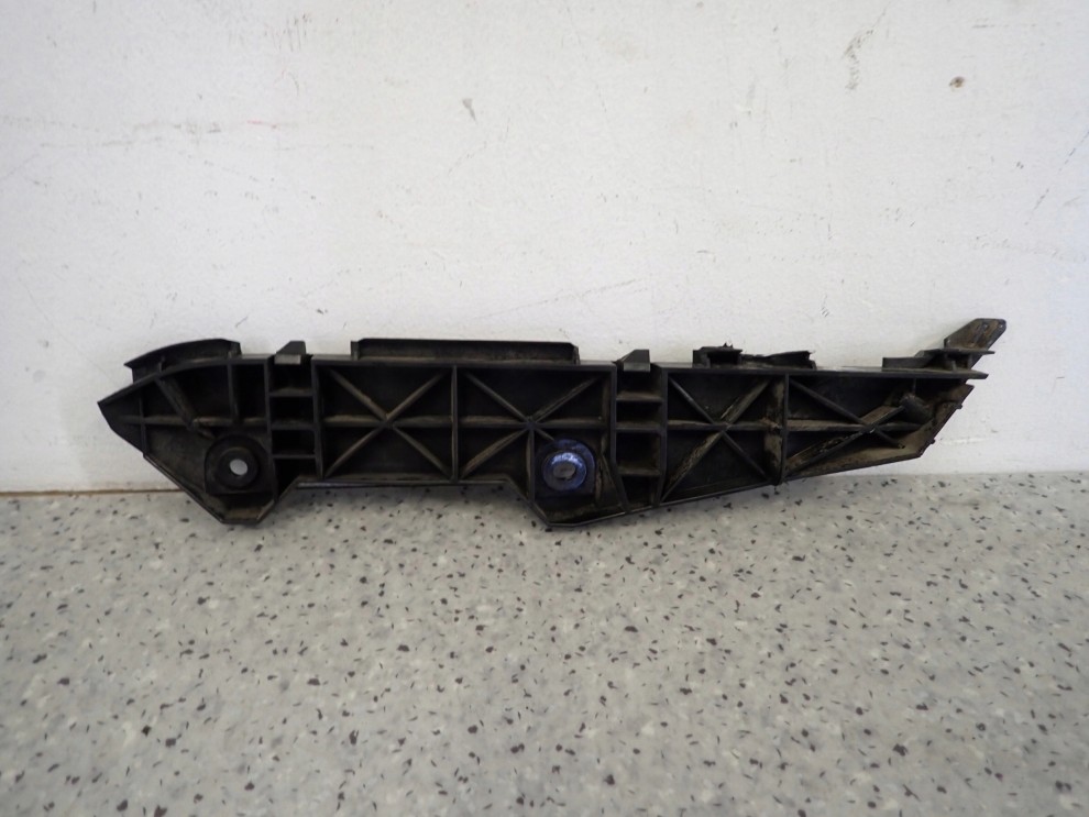 TOYOTA COROLLA E12 HB 03-07 ŚLIZG ZDERZAKA TYLNY PRAWY 3/10