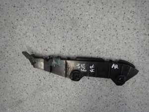 TOYOTA COROLLA E12 HB 03-07 ŚLIZG ZDERZAKA TYLNY PRAWY 7/10 MINIATURA