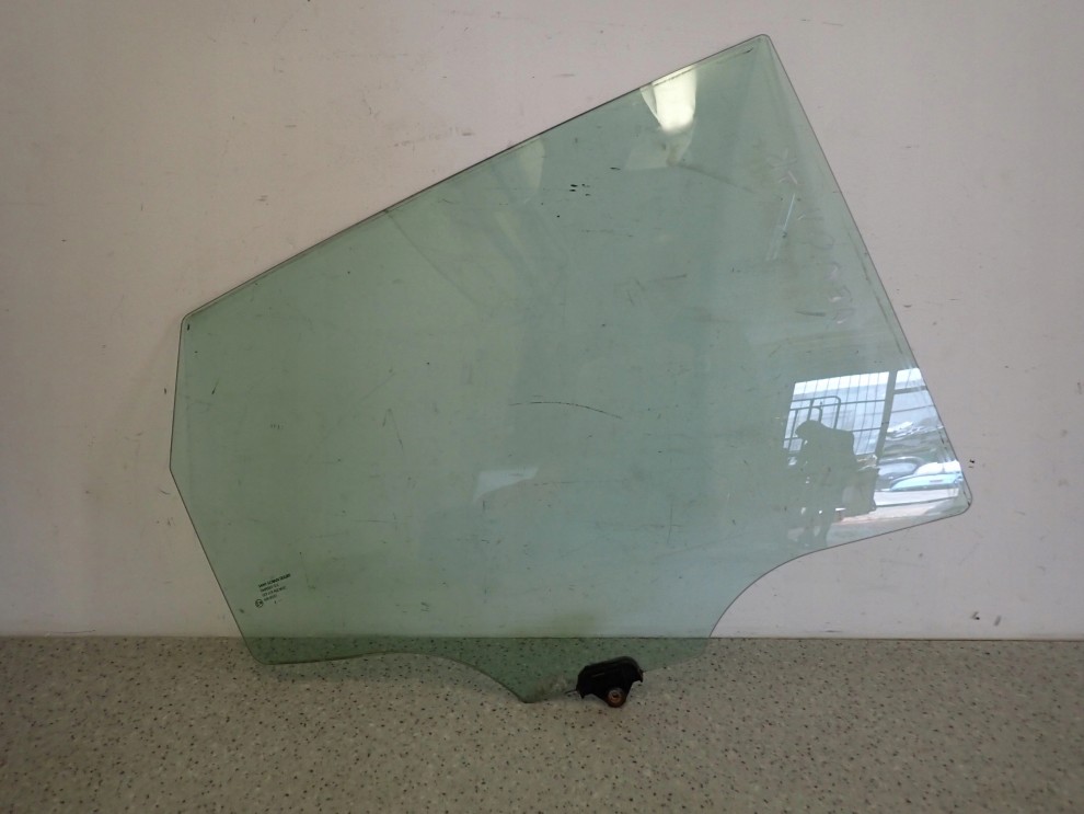 KIA VENGA 09- SZYBA DRZWI TYLNA PRAWA 1/4