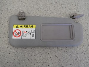 KIA RIO III 11-14 DASZEK PRZECIWSŁONECZNY PRAWY EUROPA 1/8 MINIATURA