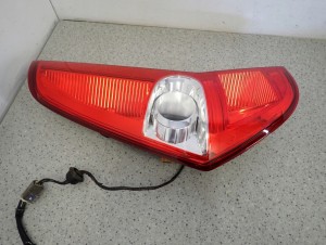 SUZUKI SPLASH 08-14 LAMPA TYLNA LEWA 2/7 MINIATURA