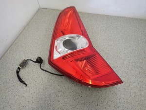 SUZUKI SPLASH 08-14 LAMPA TYLNA LEWA 3/7 MINIATURA