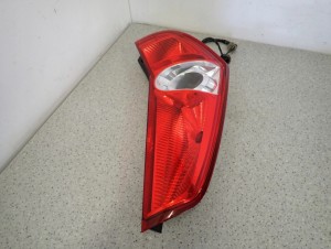 SUZUKI SPLASH 08-14 LAMPA TYLNA LEWA 4/7 MINIATURA