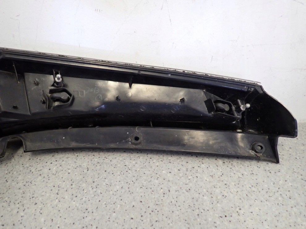 MITSUBISHI GRANDIS 03-11 LAMPA TYLNA PRAWA EUROPA 9/13