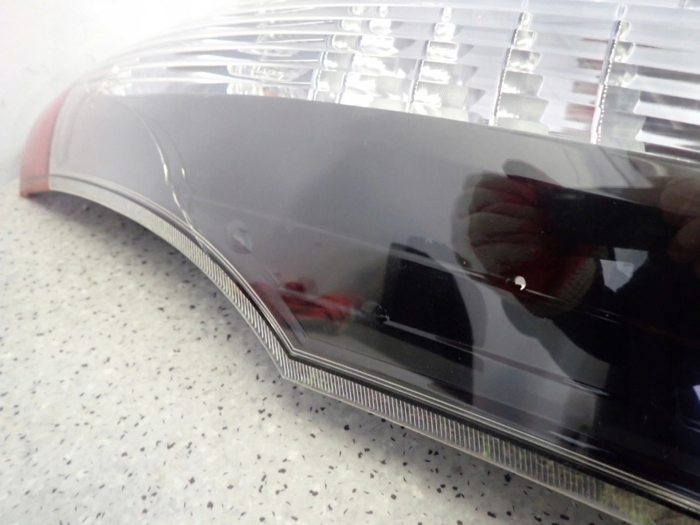 MITSUBISHI GRANDIS 03-11 LAMPA TYLNA PRAWA EUROPA 13/13