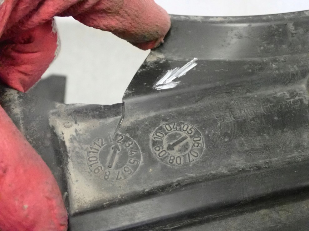 TOYOTA AYGO 06-12 NADKOLE PRZEDNIE LEWE 6/8