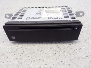 NISSAN ALMERA TINO 03-06 RADIO FABRYCZNE CD ZAKODOWANE