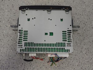 NISSAN ALMERA TINO 03-06 RADIO FABRYCZNE CD ZAKODOWANE 6/6 MINIATURA