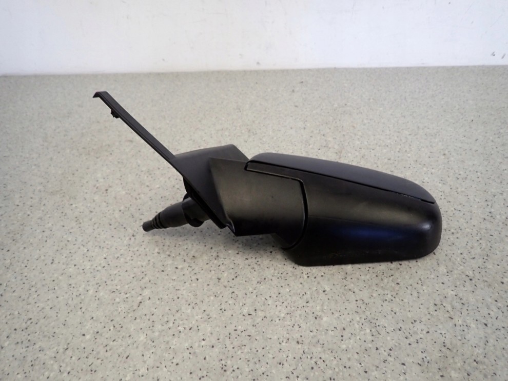 MITSUBISHI COLT 04-08 LUSTERKO LEWE MANUALNE 6/8