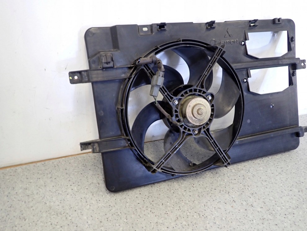 MITSUBISHI COLT CZ3 04- WENTYLATOR CHŁODNICY 2 PINOWY 3/8