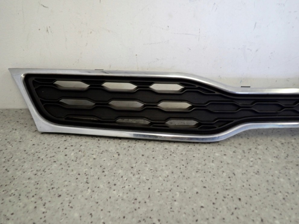 KIA RIO III 11-14 ATRAPA CHŁODNICY 2/7