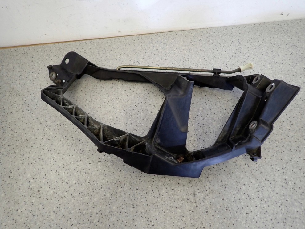 MITSUBISHI COLT CZ3 04-08 OKULAR LEWY REFLEKTORA 3/5