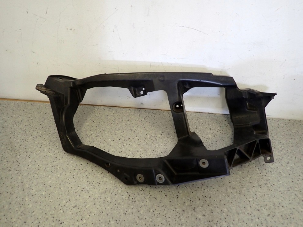 MITSUBISHI COLT CZ3 04-08 OKULAR PRAWY REFLEKTORA 1/3