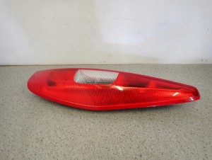 MITSUBISHI COLT CZ5 5d 04-06 LAMPA TYLNA PRAWA 4/8 MINIATURA