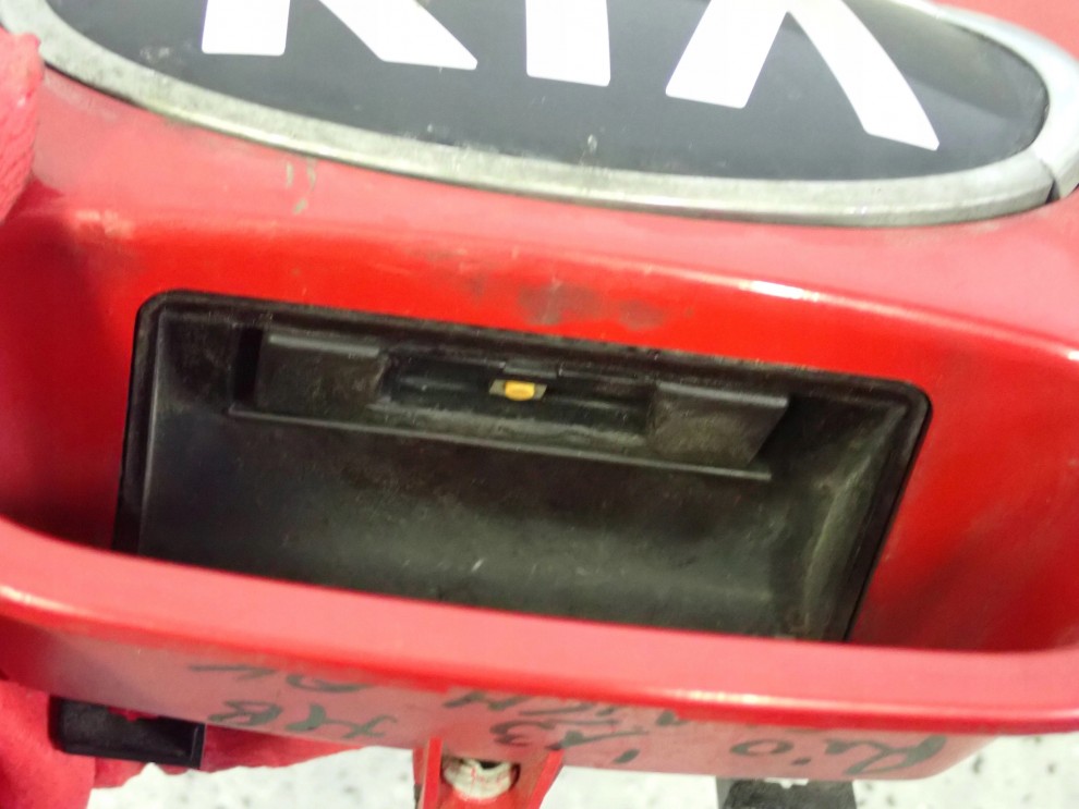 KIA RIO III 11-14 KLAMKA TYLNA BAGAŻNIKA SWITCH BEG 5/7